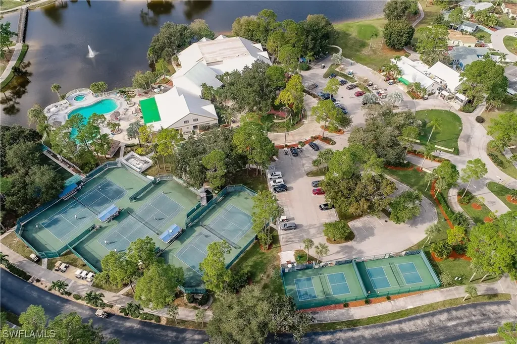 10051 Broken Woods Court S North Fort Myers FL 33903