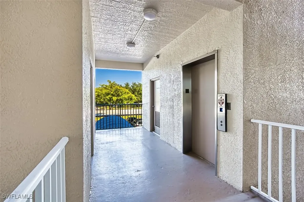 14801 Park Lake Drive Fort Myers FL 33919
