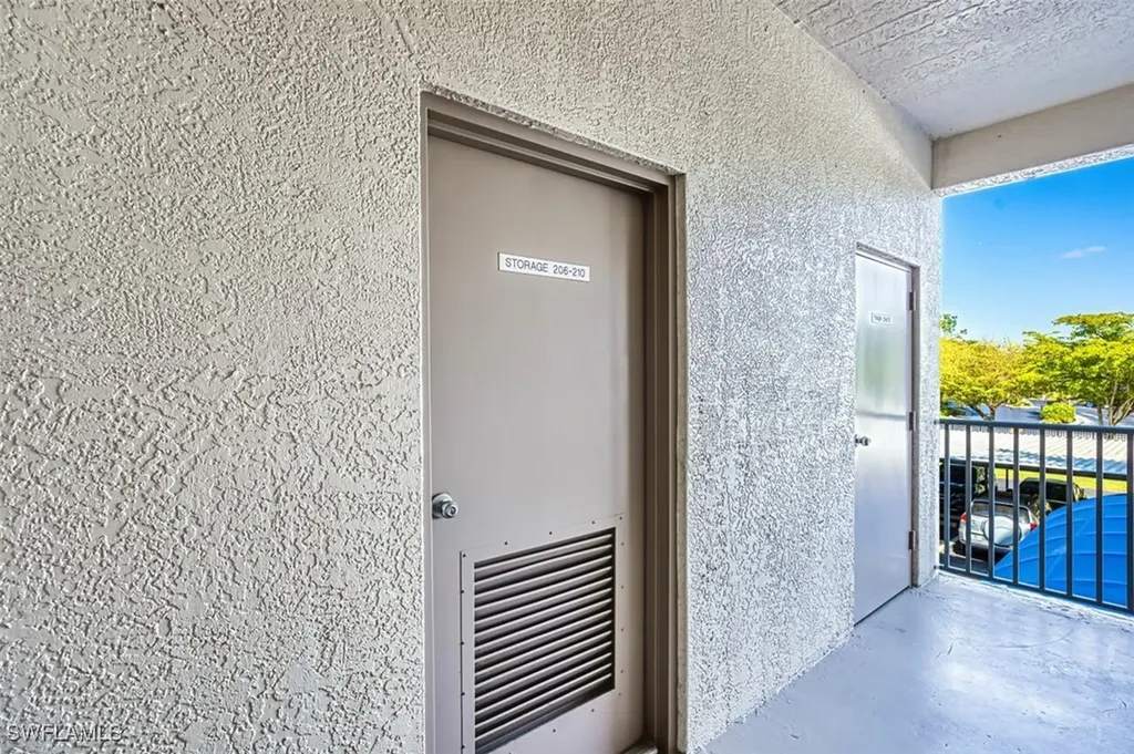 14801 Park Lake Drive Fort Myers FL 33919
