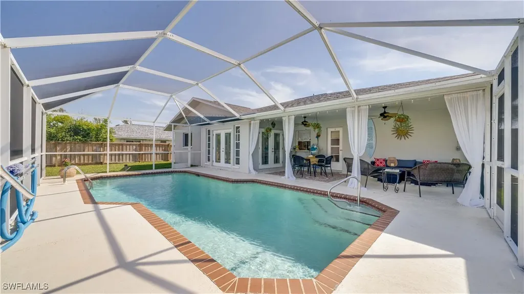 2224 SE 5th Court Cape Coral FL 33990