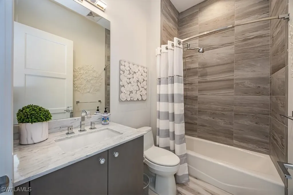 4971 Bonita Bay Boulevard Bonita Springs FL 34134