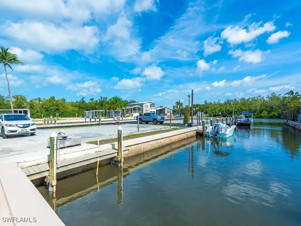 777 Walkerbilt Road Naples FL 34110