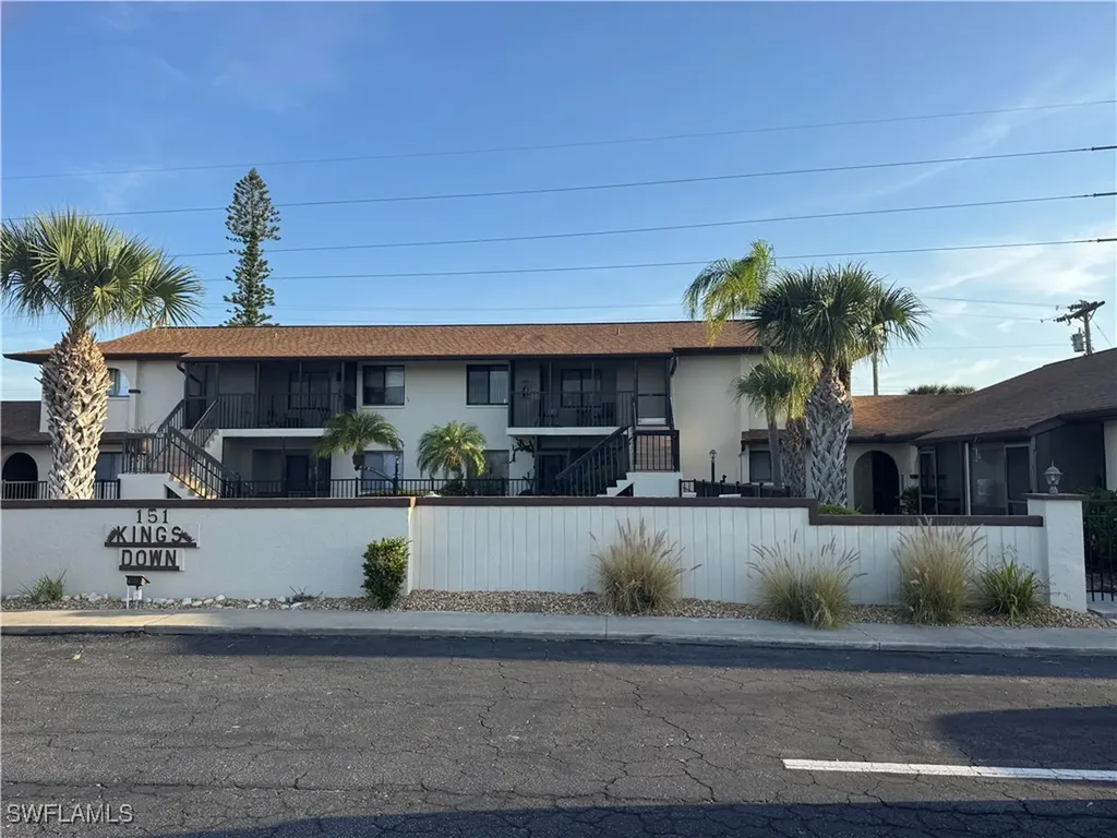 151 Cape Coral Parkway W Cape Coral FL 33914