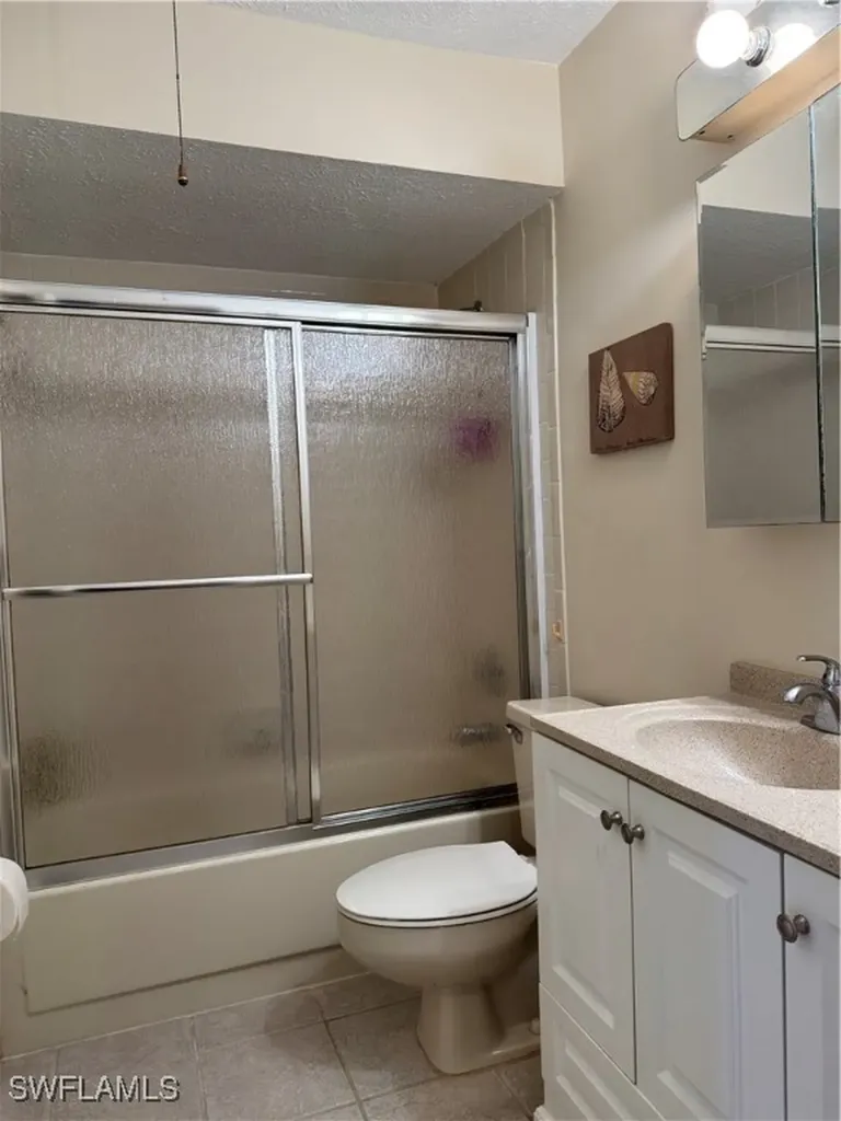 151 Cape Coral Parkway W Cape Coral FL 33914