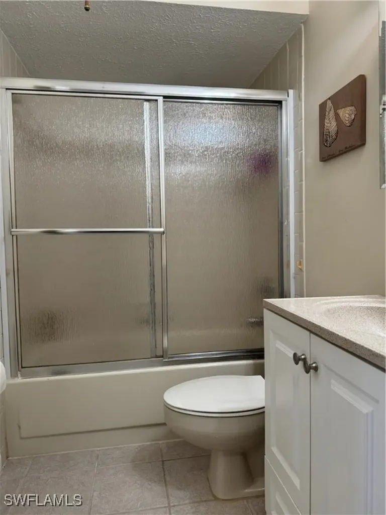 151 Cape Coral Parkway W Cape Coral FL 33914