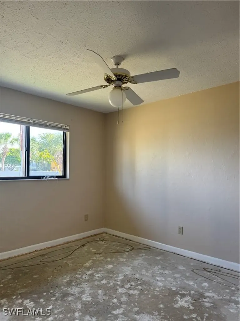 151 Cape Coral Parkway W Cape Coral FL 33914