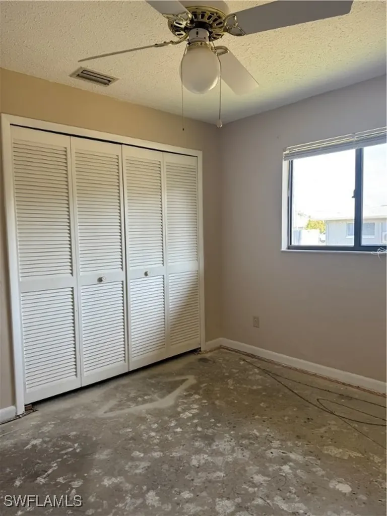 151 Cape Coral Parkway W Cape Coral FL 33914