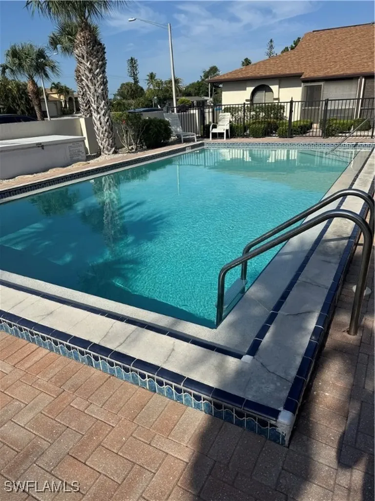 151 Cape Coral Parkway W Cape Coral FL 33914