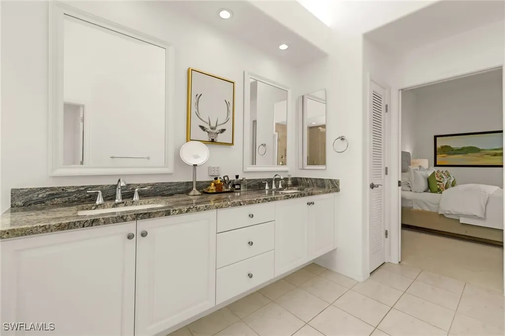3872 Clipper Cove Drive Naples FL 34112