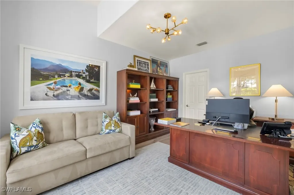 3872 Clipper Cove Drive Naples FL 34112