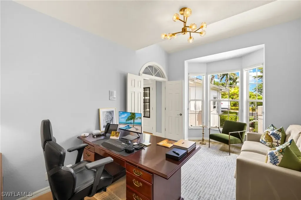 3872 Clipper Cove Drive Naples FL 34112