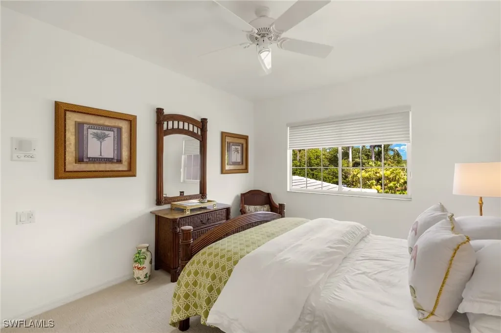 3872 Clipper Cove Drive Naples FL 34112