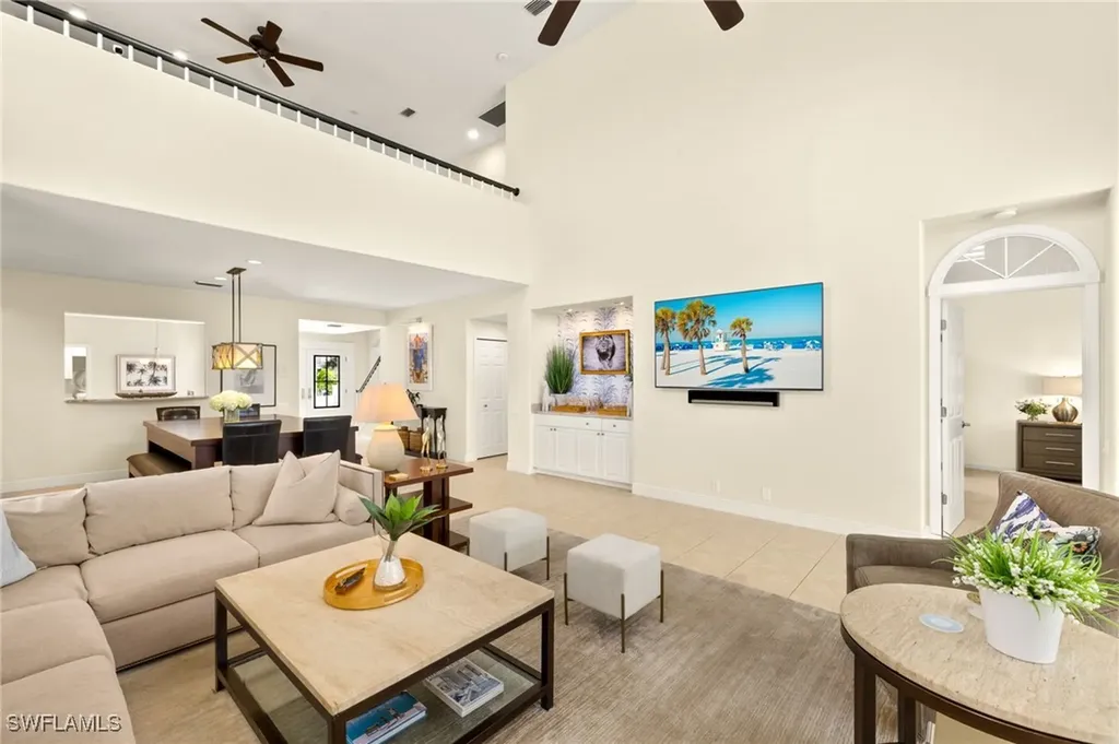 3872 Clipper Cove Drive Naples FL 34112