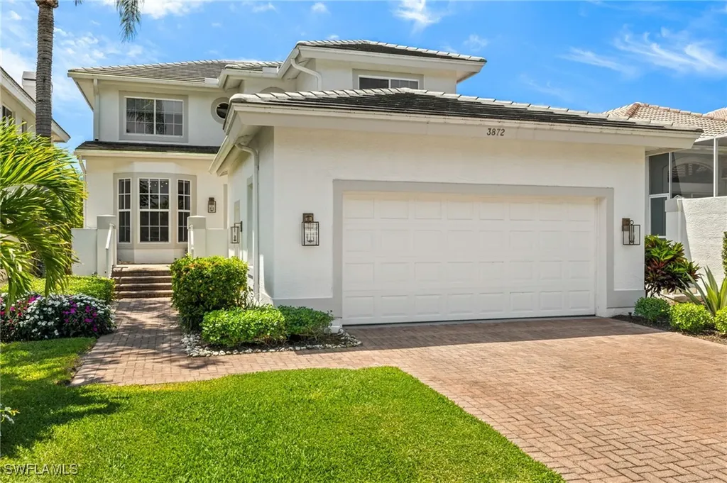 3872 Clipper Cove Drive Naples FL 34112