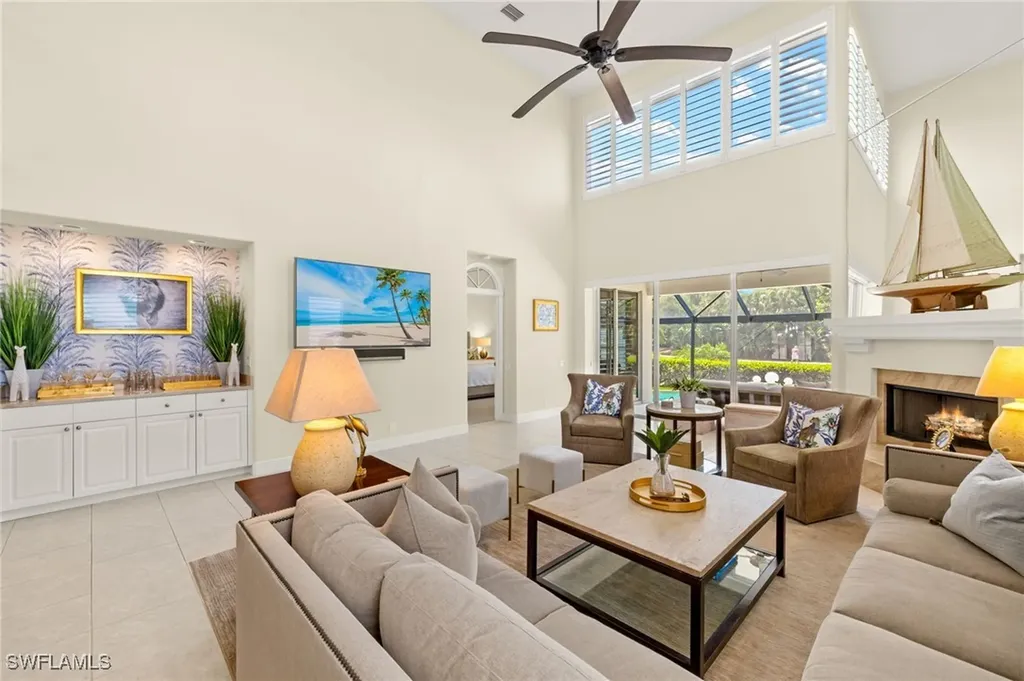 3872 Clipper Cove Drive Naples FL 34112