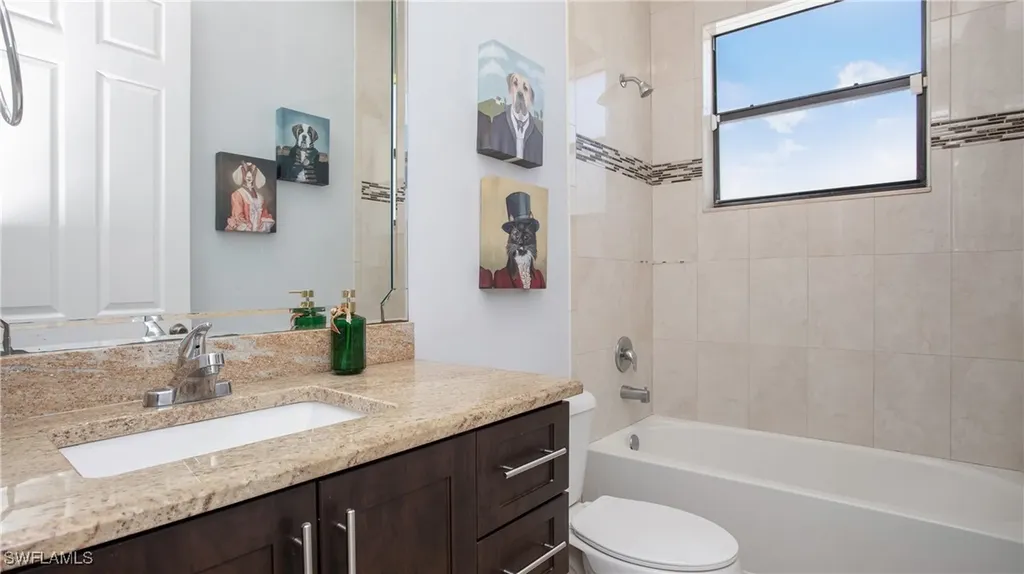 6341 Green Boulevard Naples FL 34116