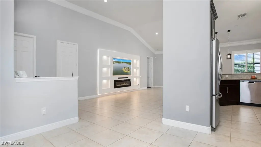 6341 Green Boulevard Naples FL 34116