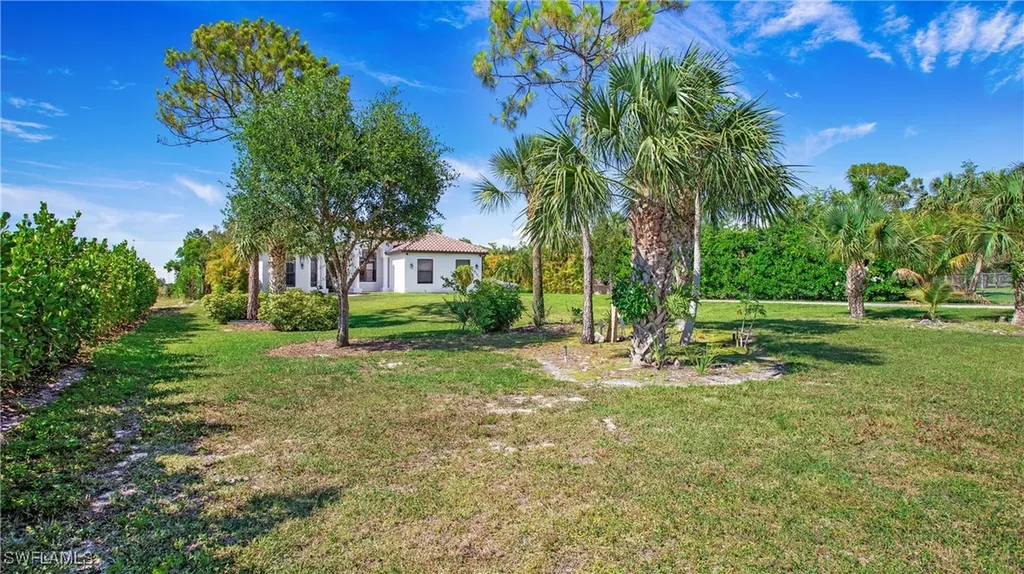 6341 Green Boulevard Naples FL 34116