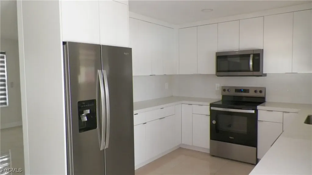 1614 NE 12th Street Cape Coral FL 33909