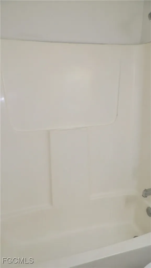 1614 NE 12th Street Cape Coral FL 33909