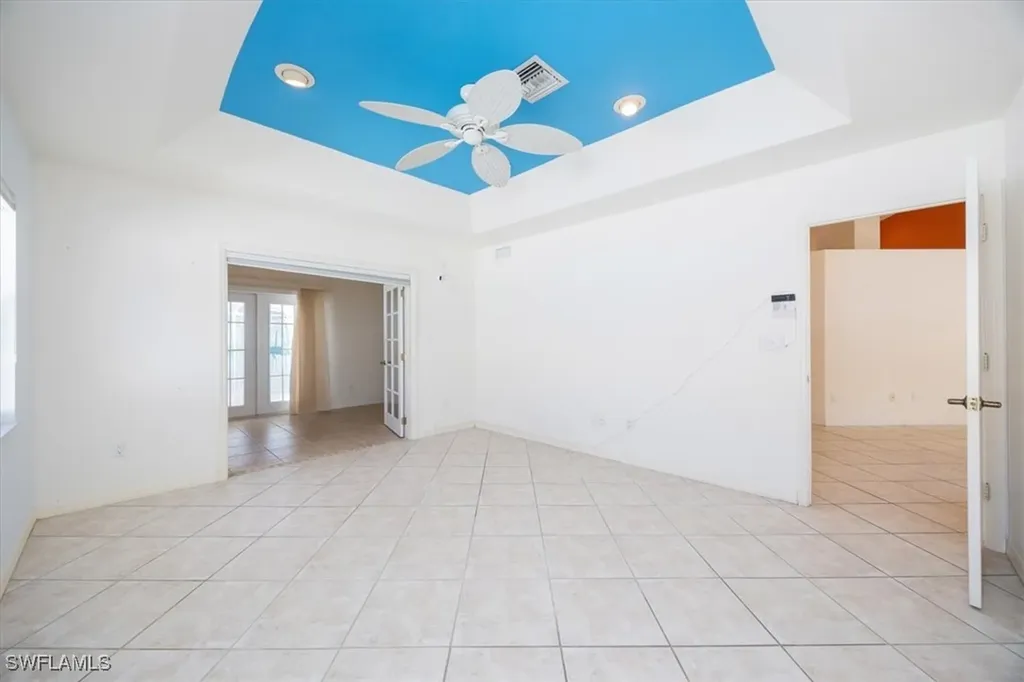 227 Kirtland Drive Naples FL 34110