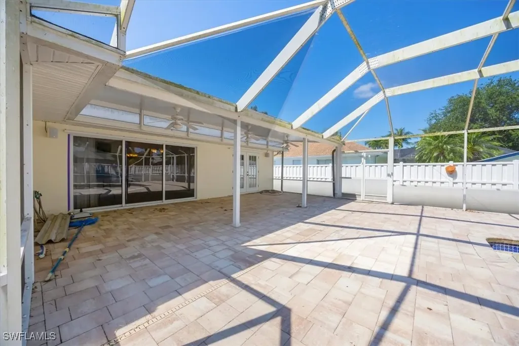 227 Kirtland Drive Naples FL 34110