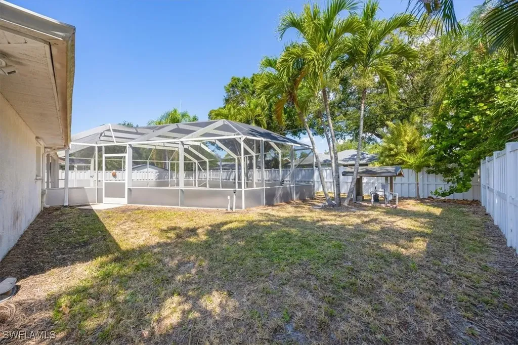 227 Kirtland Drive Naples FL 34110