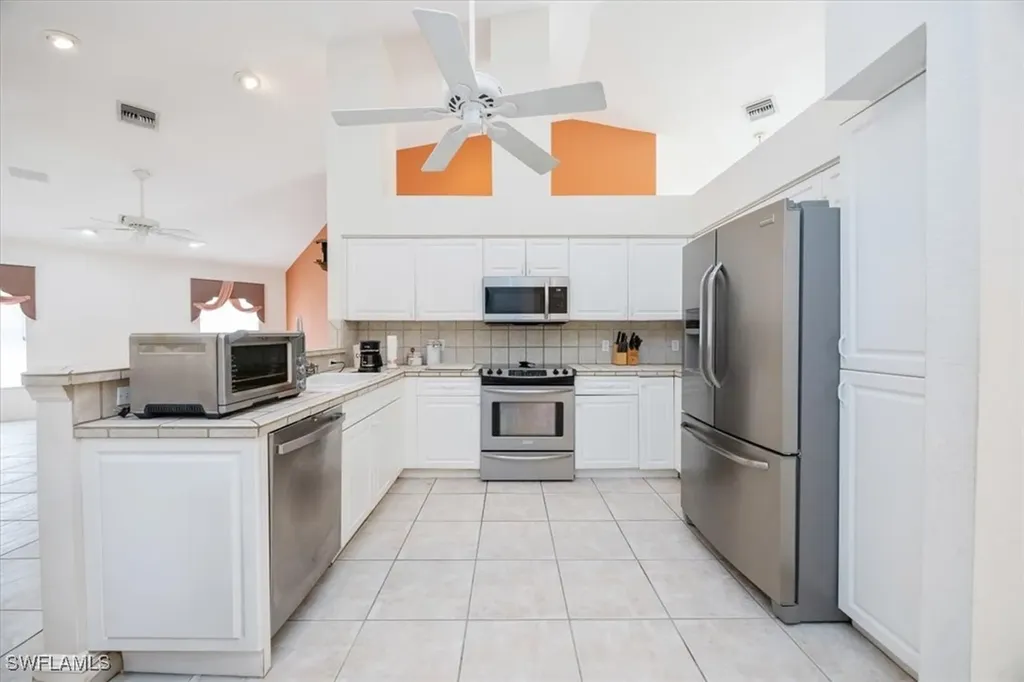 227 Kirtland Drive Naples FL 34110