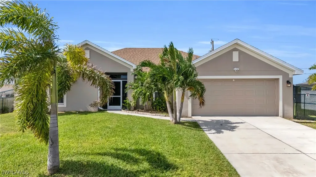 3006 NE 6th Place Cape Coral FL 33909