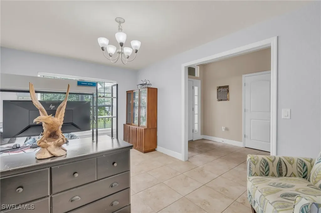 3006 NE 6th Place Cape Coral FL 33909