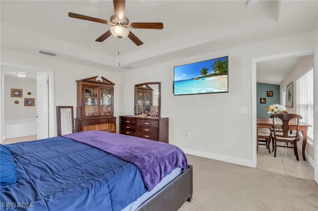 3006 NE 6th Place Cape Coral FL 33909