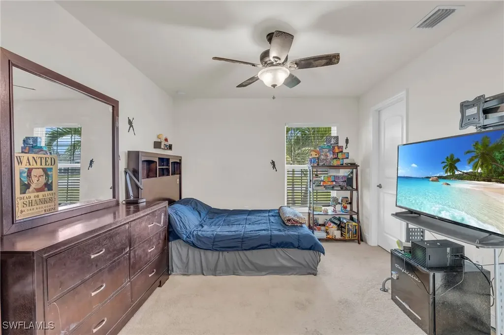 3006 NE 6th Place Cape Coral FL 33909