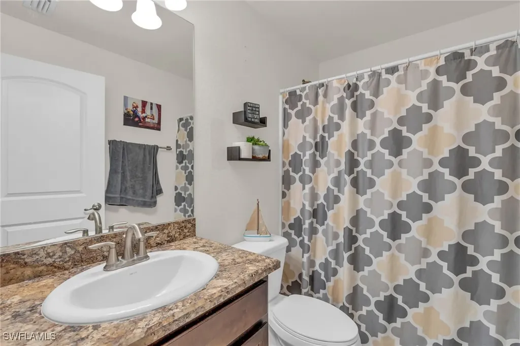 3006 NE 6th Place Cape Coral FL 33909
