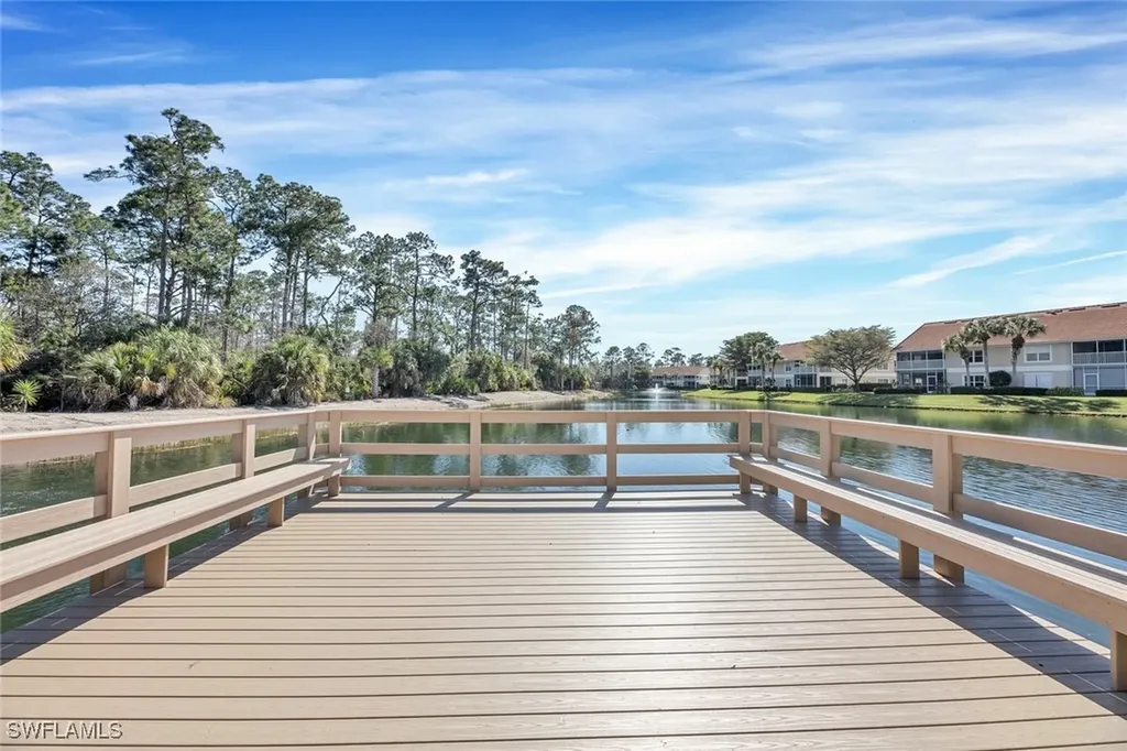 5045 Cedar Springs Drive Naples FL 34110