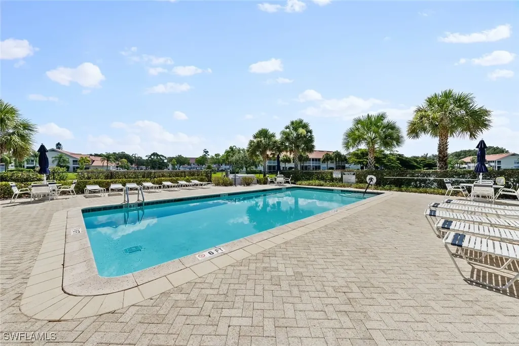 5045 Cedar Springs Drive Naples FL 34110