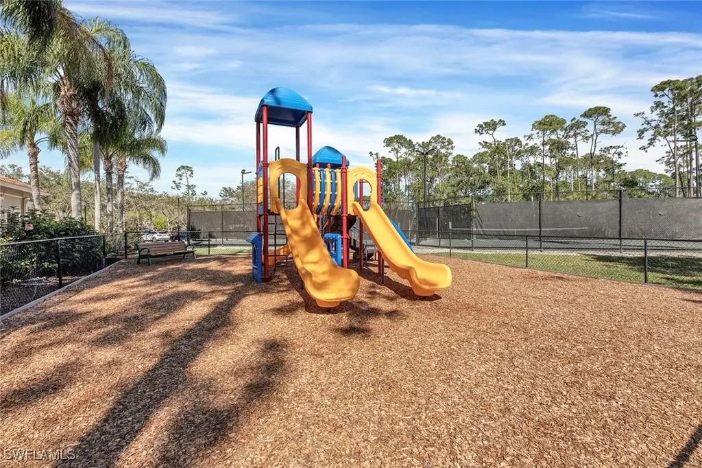 5045 Cedar Springs Drive Naples FL 34110