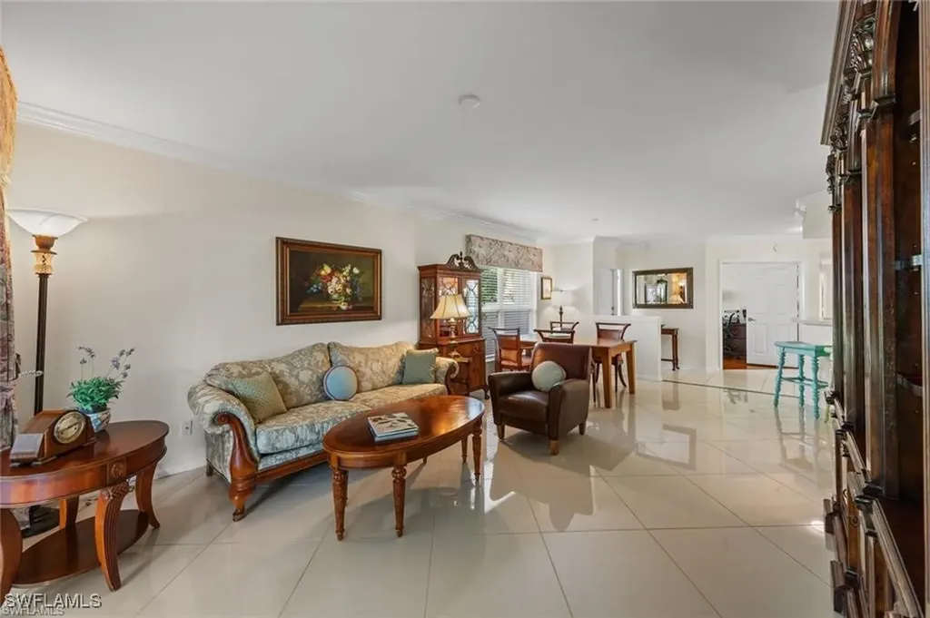 5045 Cedar Springs Drive Naples FL 34110