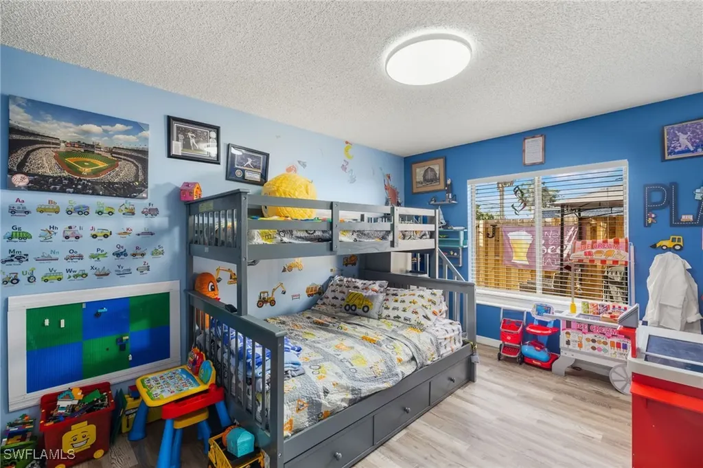 1165 Palm Avenue North Fort Myers FL 33903