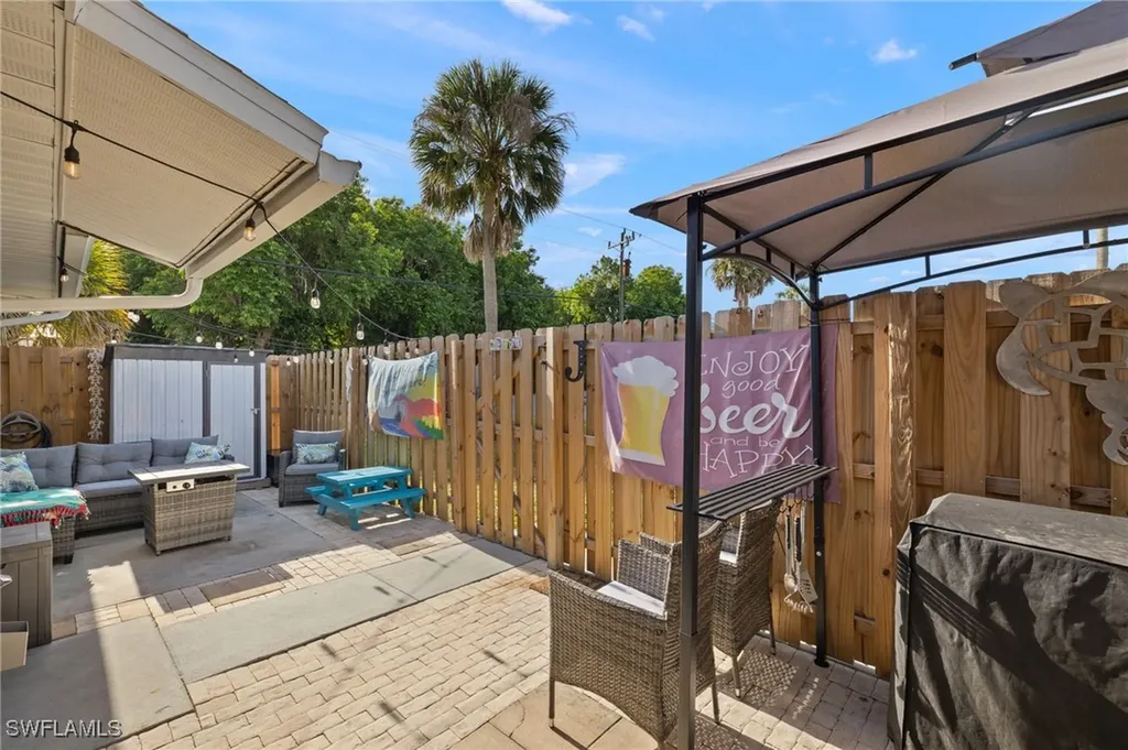 1165 Palm Avenue North Fort Myers FL 33903