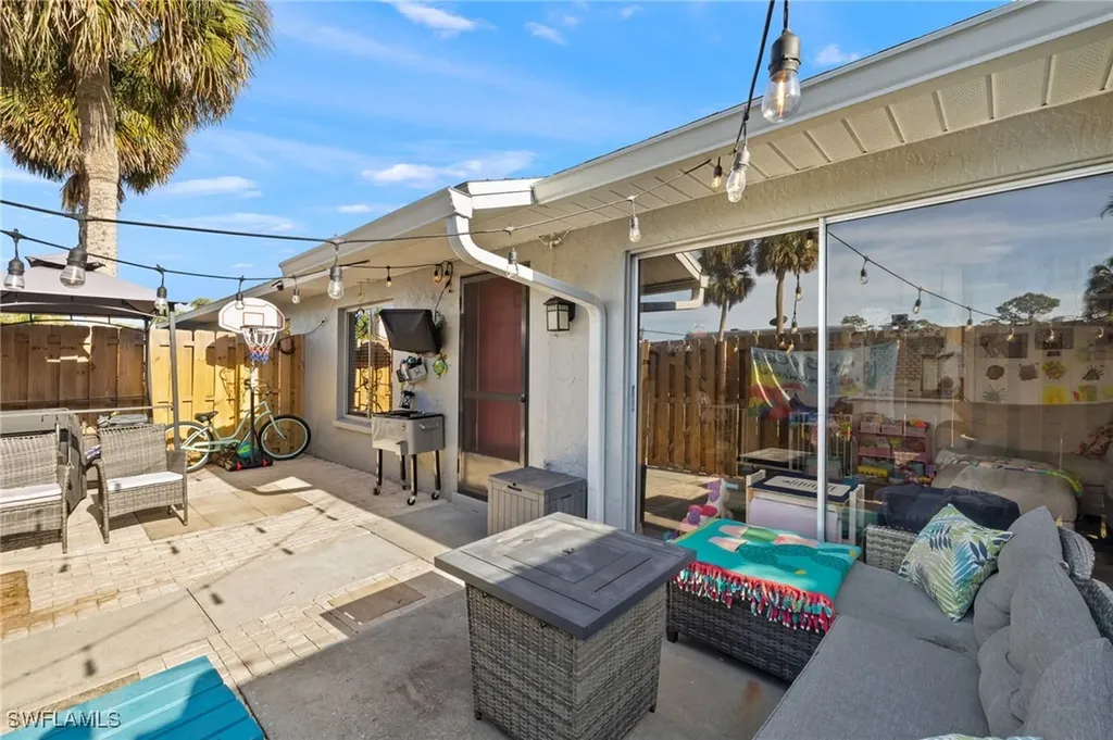 1165 Palm Avenue North Fort Myers FL 33903