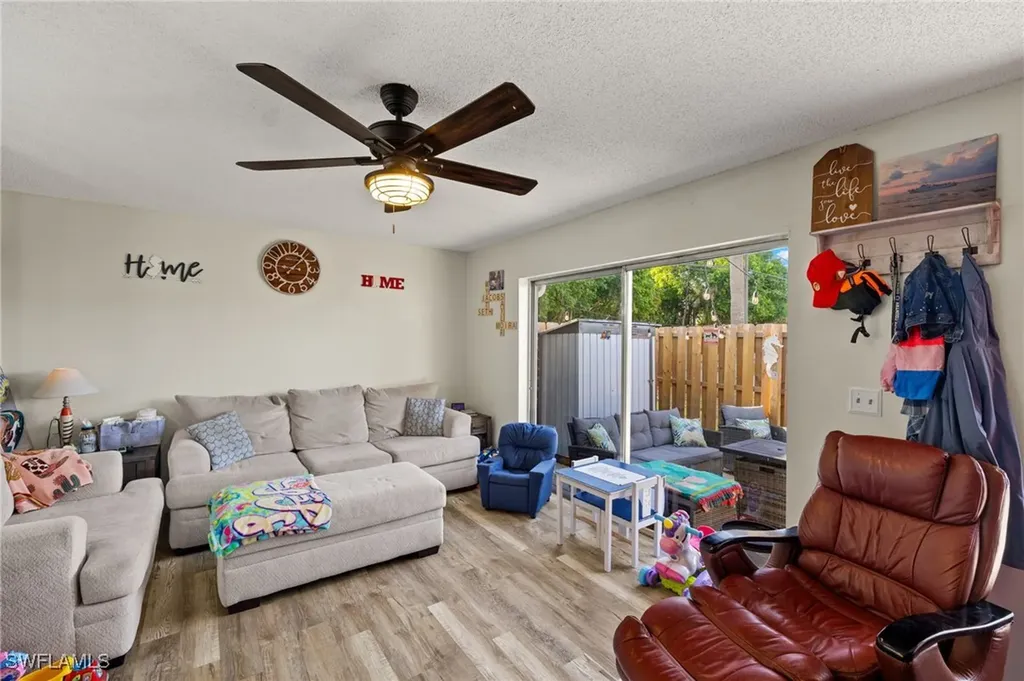 1165 Palm Avenue North Fort Myers FL 33903