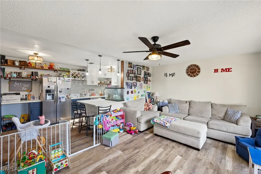 1165 Palm Avenue North Fort Myers FL 33903