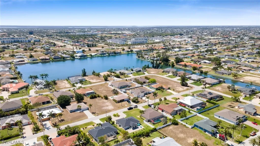 3721 SW 13th Avenue Cape Coral FL 33914
