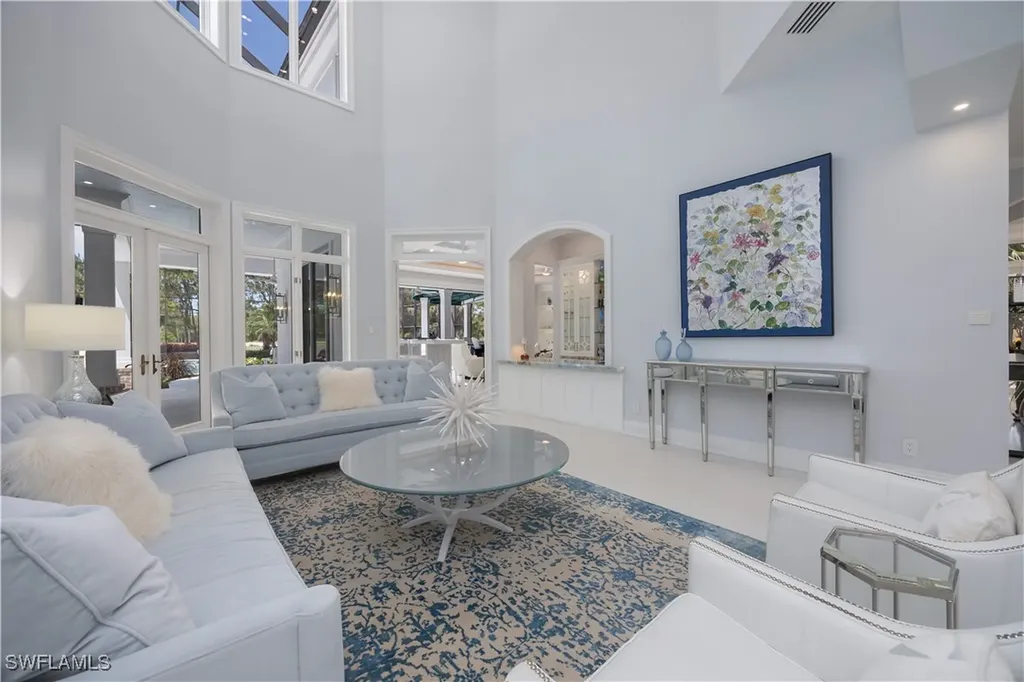 336 Edgemere Way E Naples FL 34105
