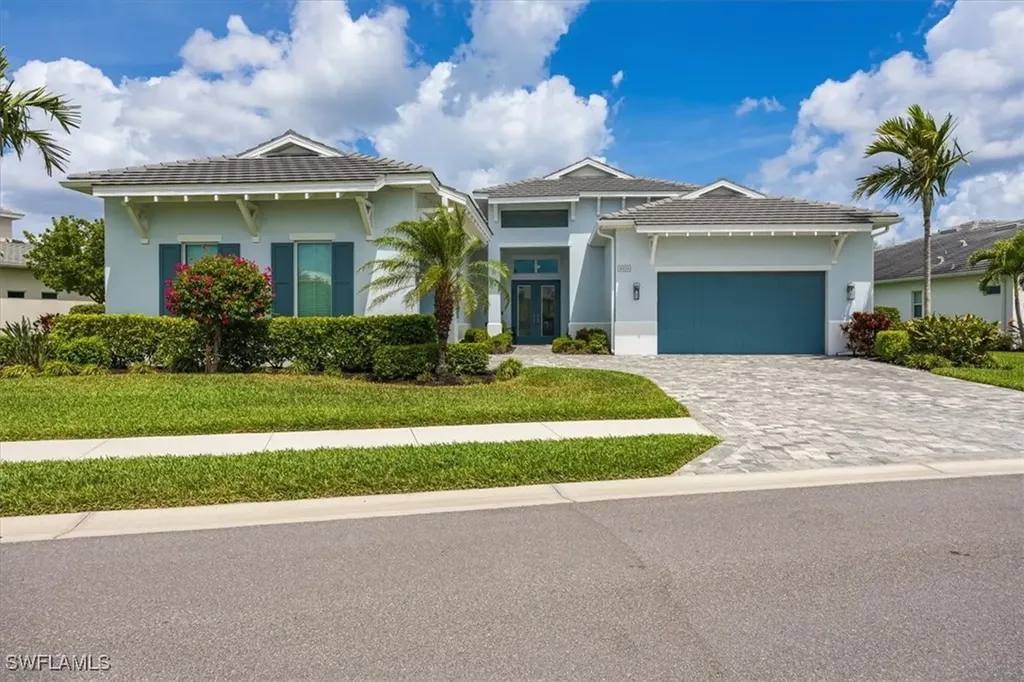 8939 Redonda Drive Naples FL 34114