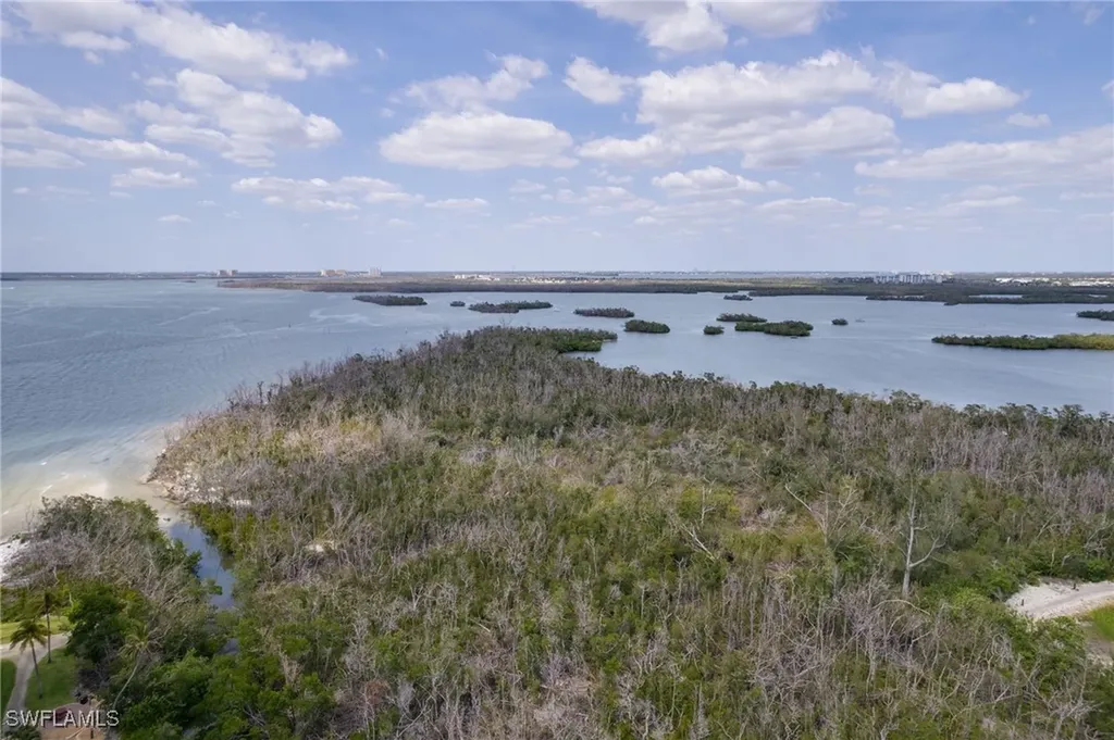 17080 Harbour Point Drive Fort Myers FL 33908