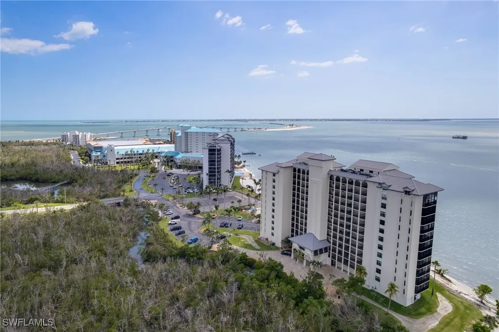 17080 Harbour Point Drive Fort Myers FL 33908
