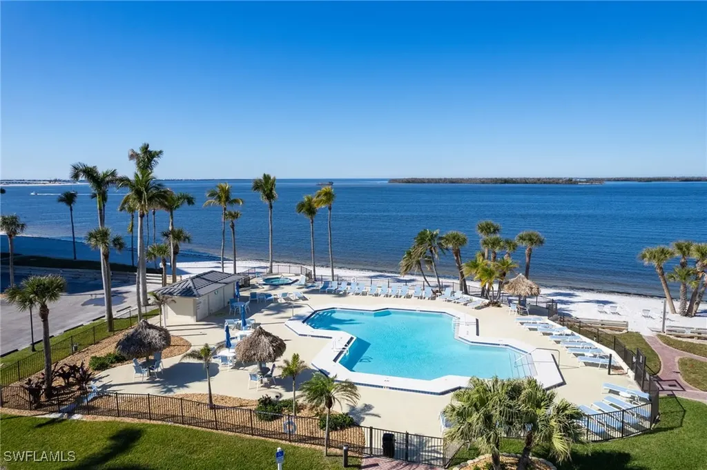 17080 Harbour Point Drive Fort Myers FL 33908