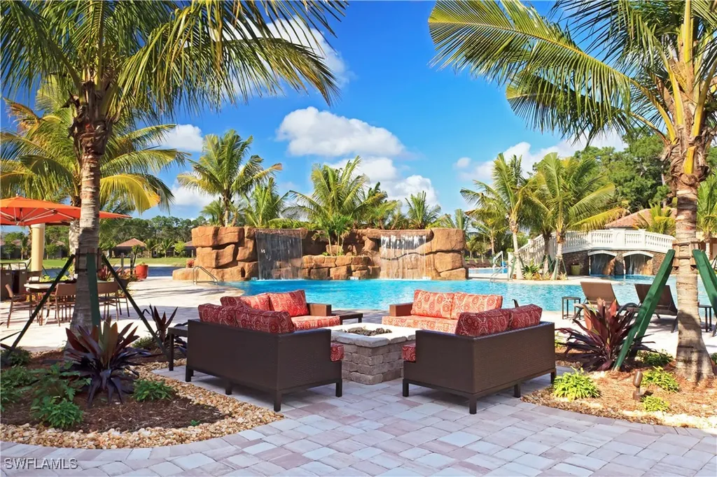 9451 Piacere Way Naples FL 34113