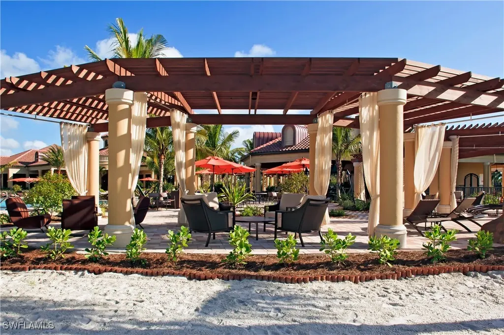 9451 Piacere Way Naples FL 34113